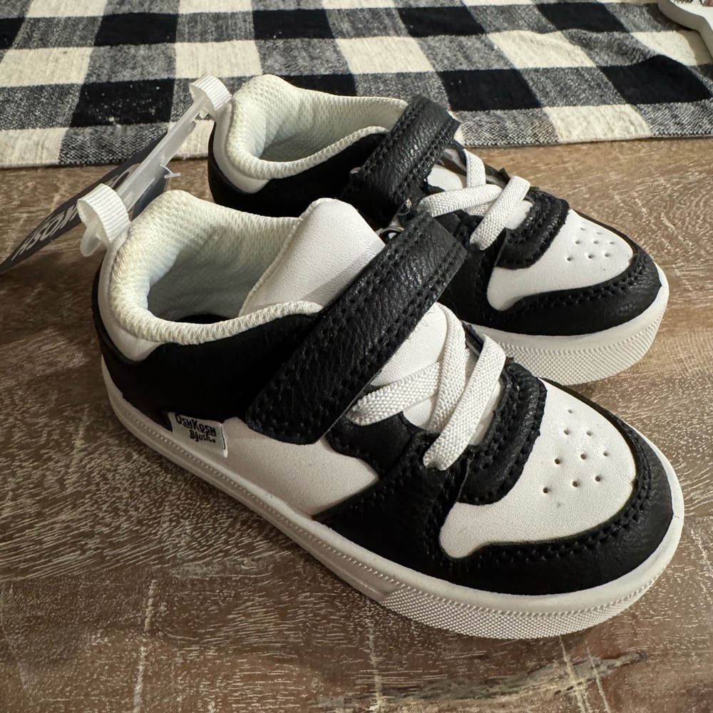 OshKosh B'gosh Black and White Kids Sneakers